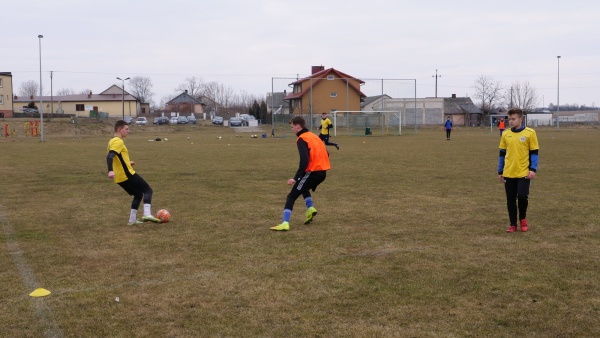 sep-olimpia-okrzeja-2022-03-06-sparing-fot-053.jpg