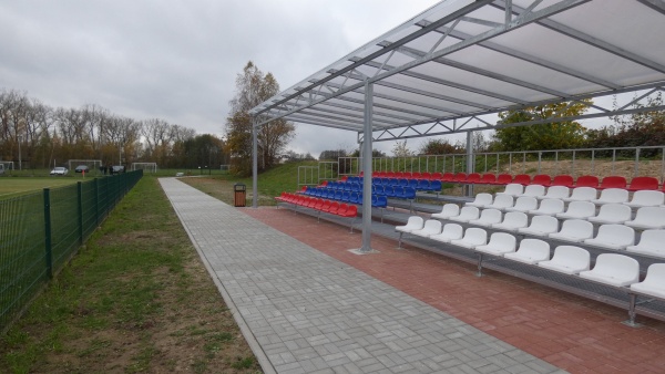 Remont trybun 2020.10.31 fot. 06