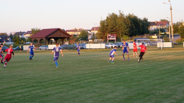 sep-wisla-maciejowiece-sparing-2022-07-28-fot-32.jpg