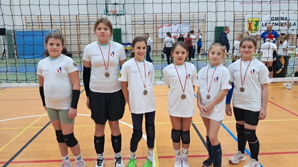 iii-ogolnopolski-turniej-minisiatkowki-lesznowola-2023-11-25-fot-5.jpg